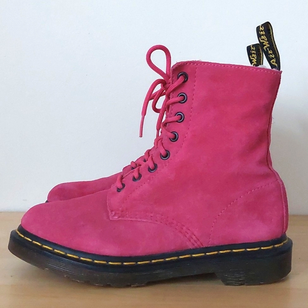 Dr. Martens Serena pink suede leather boots